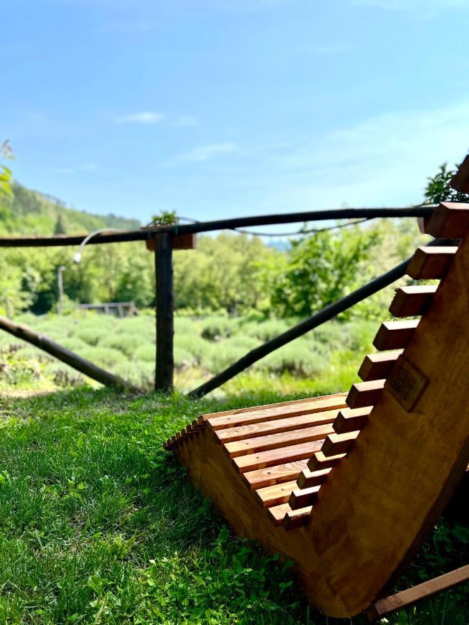 Agriturismo I Prati Di Venere Villa Sesta Godano Bagian luar foto